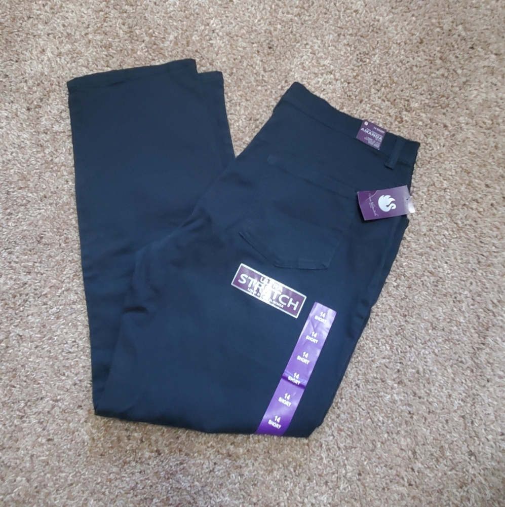 Gloria Vanderbilt Black Straight-Leg Stretch Jeans